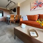 Huberta Hendera 옐레니아구라