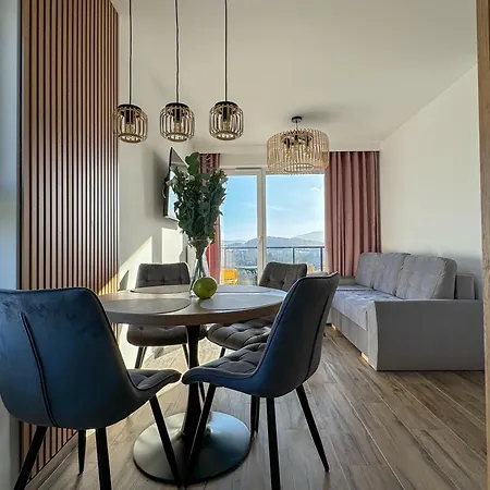 Huberta Hendera 옐레니아구라