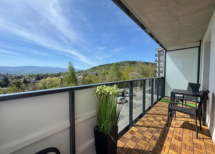 Huberta Hendera 옐레니아구라