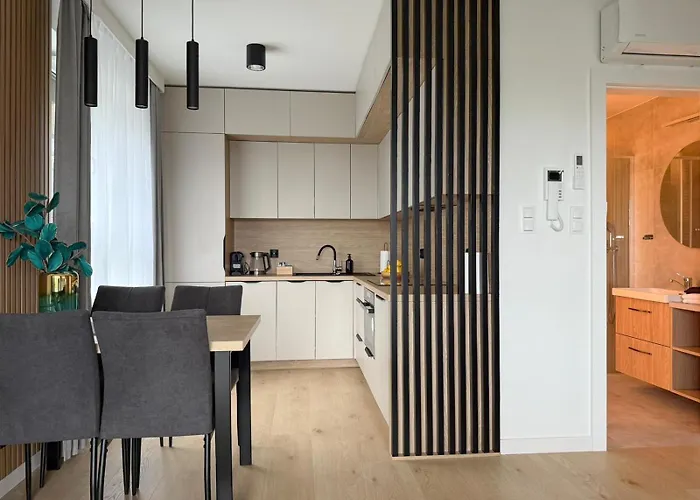 Daire Huberta Hendera *